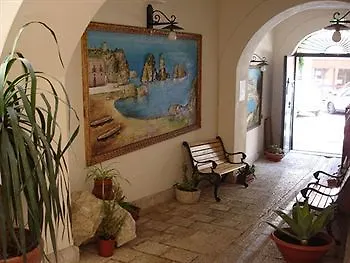 Locanda Scirocco Castellammare del Golfo Aparthotel